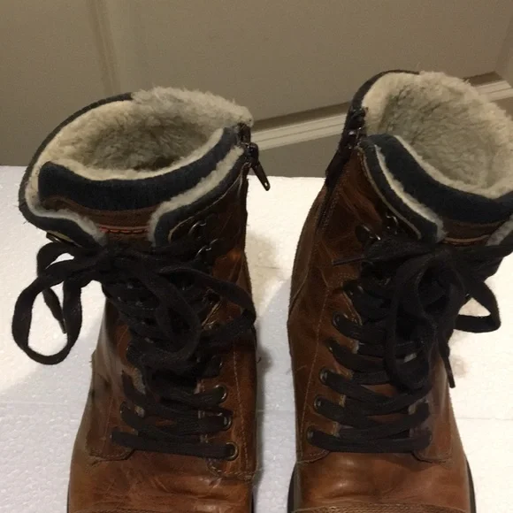 RARE! Steve Madden mens leather suede faux fur lined Osborne combat boots size 8
